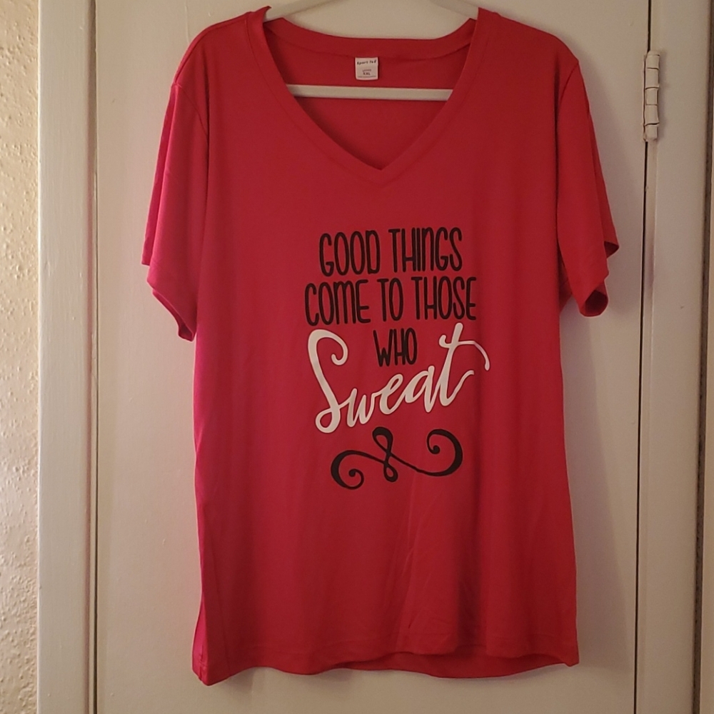 Fitness Connection Athletic pink t-shirt👕💪🏋‍♂️🏋‍♀️